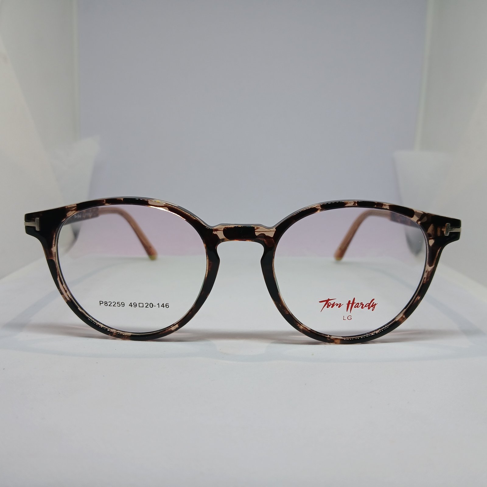 Curve Tiger Print Frame Unisex